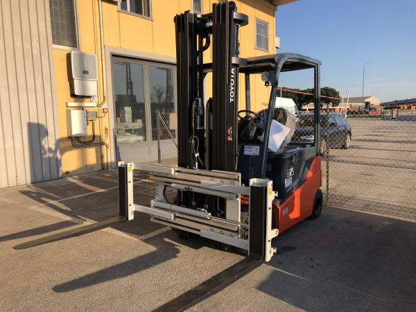 TOYOTA TRAIGO 30 portata 3000 Kg